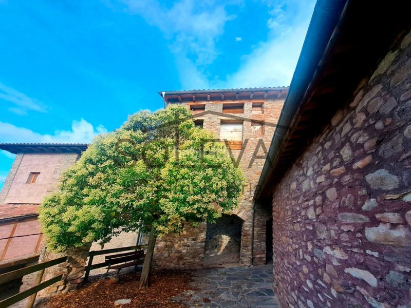 Foto 5f6825e7-fd73-4130-aba3-77918d29828e. Casa a Torre de Cabdella (La)