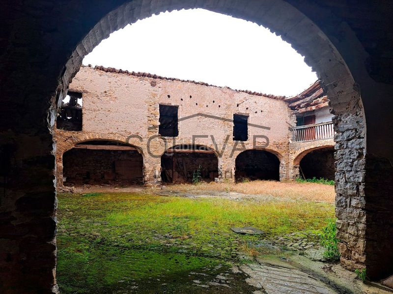 Foto f7a354bd-201f-4768-b447-dedc9b1f8d13. Casa a Salàs de Pallars