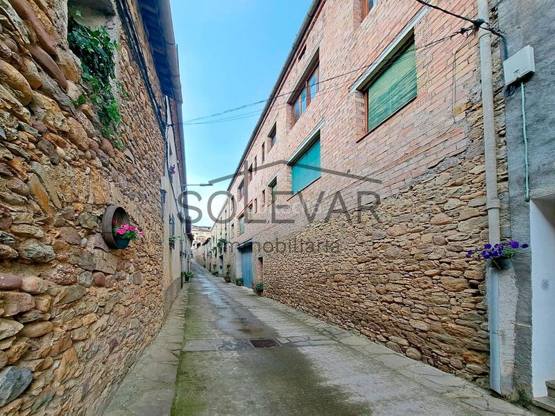 Foto fcc32b18-8430-4391-a86f-db1d7d70267d. Casa a Salàs de Pallars