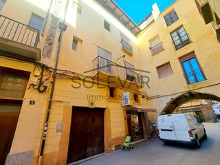 Appartement  Carrer carrer de soldevila, 2. Piso a reformar en el centro de tremp