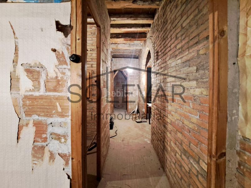 Foto cdde17af-e85f-4bc9-ae27-99a1166450a8. Pis a Pobla de Segur (La)
