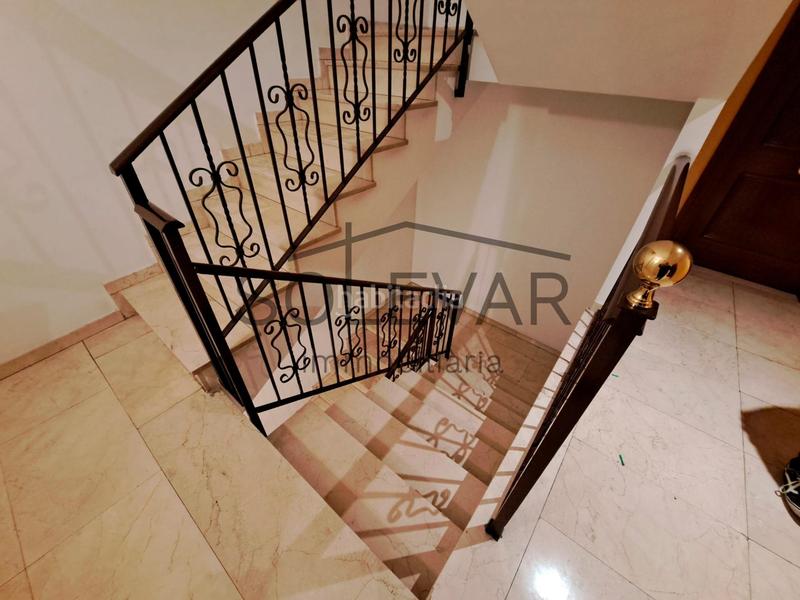 Foto 66836af4-84aa-49d7-bdc0-472516928a02. Piso  céntrico y luminoso en la avenida españa en Tremp