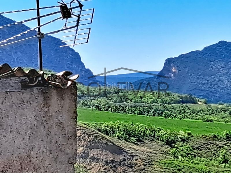 Foto c389b08c-76e2-427f-8157-c6a7acdb09dd. Casa amb calefacció aparcament a Llimiana