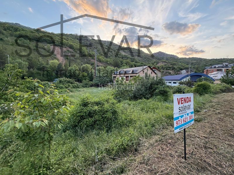 Foto 11d141bb-757e-4887-86ba-2587f45f9055. Terreny residencial a Sort