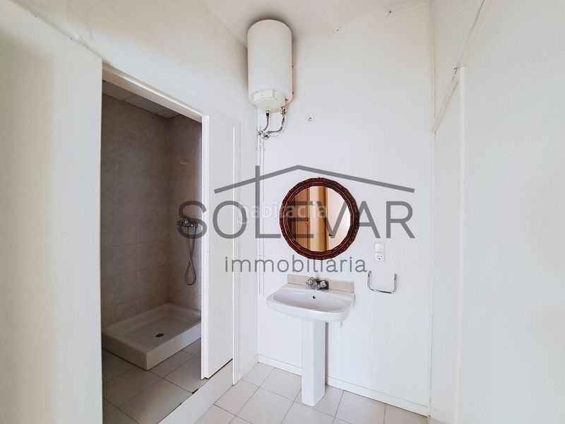 Foto 9be60dfa-cc80-45ac-8d5d-06a0fc7308d1. Local comercial a Tremp