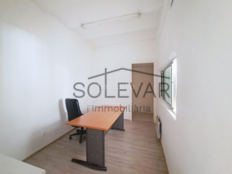 Foto ffff9d98-e3f8-4114-a6f9-6a0a4acd1edc. Local comercial a Tremp