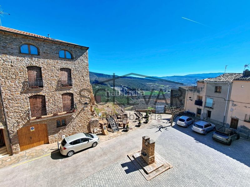 Foto 425e8343-1d0c-4769-b859-69994e2ac35a. Casa amb calefacció aparcament a Talarn