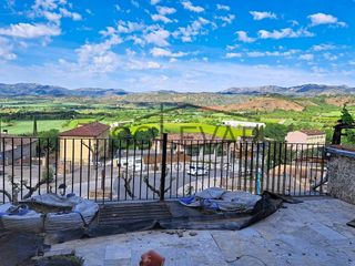 Casa  Pau coll. Casa de pueblo para terminar de reformar con terraza y vistas in