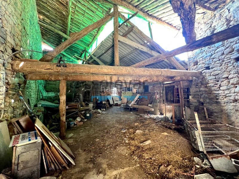 Foto 4044c1c2-cd92-4a29-9b85-af73c8ff1dfc. Casa amb aparcament a Conca de Dalt