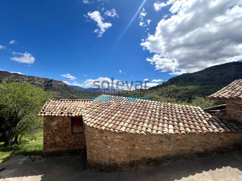 Foto b15f8e01-1268-4c6b-9086-333ab06d6232. Casa amb aparcament a Conca de Dalt