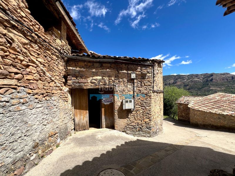 Foto c95377bc-0c9e-4e8b-aaa2-e43221eed5ca. Casa amb aparcament a Conca de Dalt