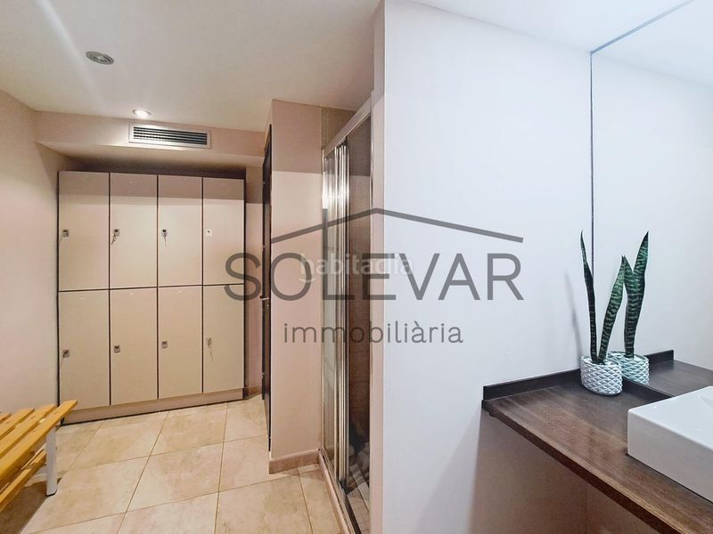Foto b99d5f80-5e56-4e31-a5ed-be2b3b766a0d. Local comercial a Talarn