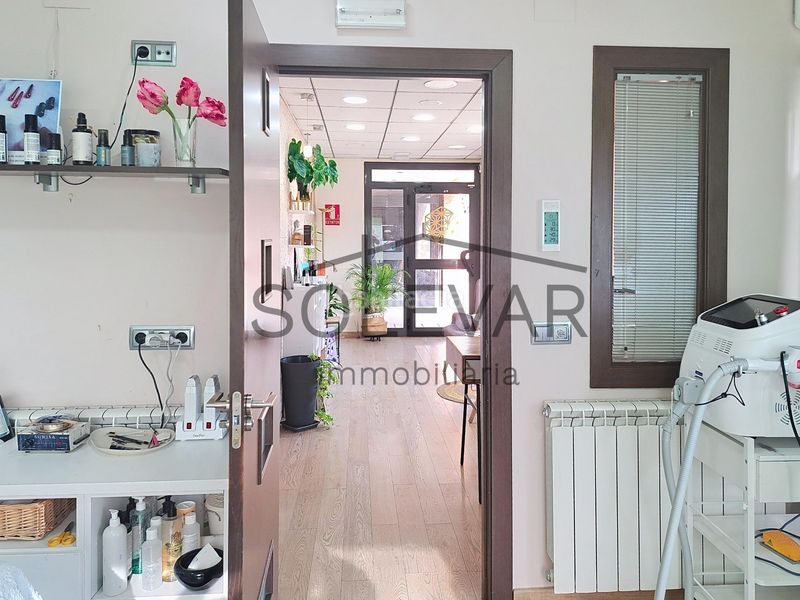 Foto e3698f64-8374-48d3-8d9a-425dfb02a108. Local comercial a Talarn