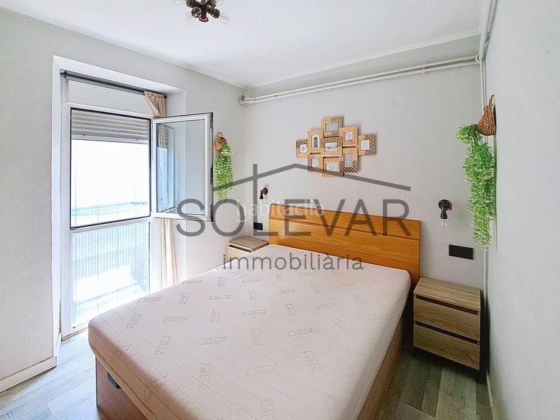 Foto aa79017d-9e29-4071-9820-af30272633d2. Pis amb aparcament a Tremp