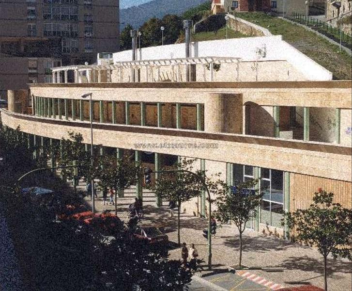 Foto 614abff8-b935-475d-9342-4b02f3af1bf0. Bureau avec chauffage parking dans Llodio