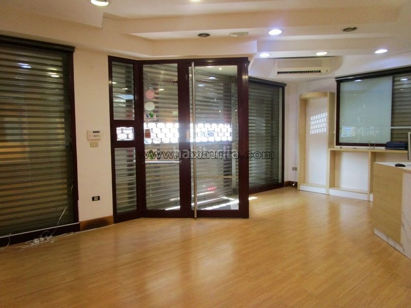 Foto 1b41a923-b434-4a20-a3b2-27762e62ab85. Local comercial a Orozko