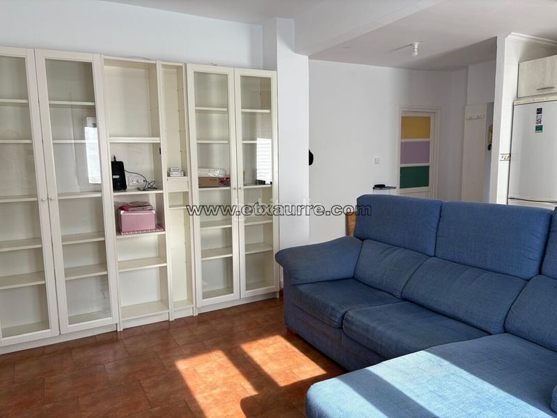 Foto de3928db-fd1b-4637-a112-ca70a3198e57. Pis a Llodio