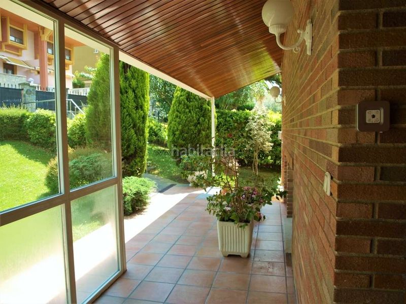 Foto f3989361-efe0-4dc8-adb3-bceadba99a1e. Xalet amb calefacció piscina a Llodio