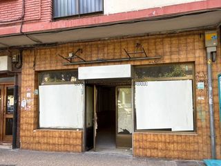 Rent Business premise in Llodio. Alquiler local centrico llodio