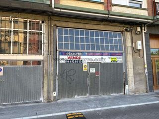 Business premise in Llodio. Lonja en venta