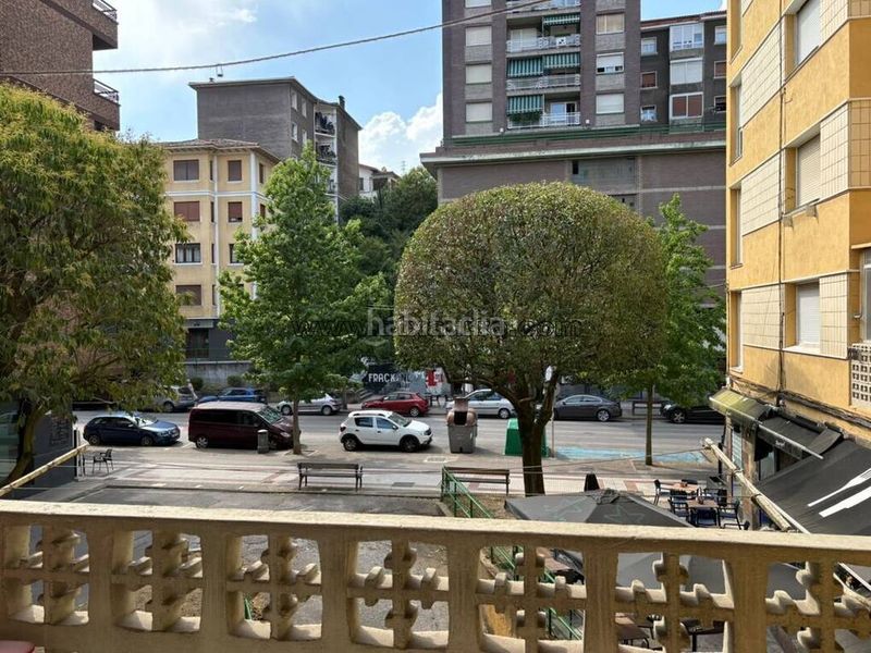 Foto 8e0b3bee-2e10-4107-8786-7028a1bd1d9a. Piso 3 dormitorios en Llodio