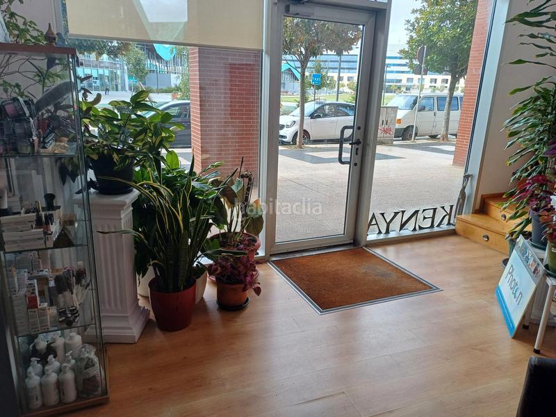 Foto 9660fc1e-f139-462a-ab0b-7bcf9e6f6cc8. Alquiler local comercial en Lakua-Bizkarra Vitoria - Gasteiz