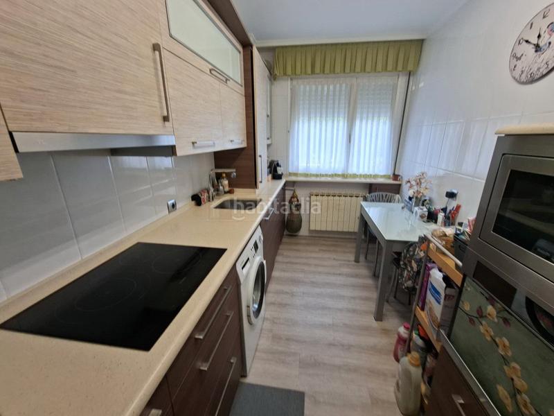 Foto c5a8dc6a-e656-435b-a224-648b19430b8e. Appartement avec chauffage parking dans Lakua-Bizkarra Vitoria - Gasteiz