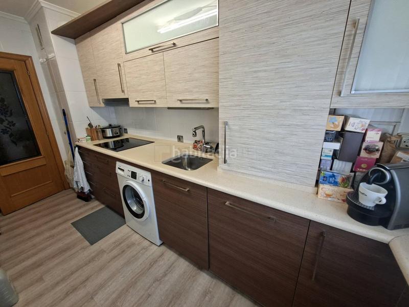 Foto f60848fa-dd28-4cc8-8334-f63b6771c260. Appartement avec chauffage parking dans Lakua-Bizkarra Vitoria - Gasteiz