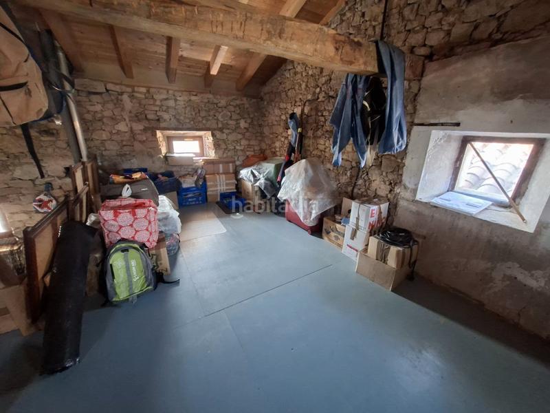 Foto 02a0f2dc-13d2-4464-ba24-1346791a75c7. Casa con riscaldamento in Condado de Treviño