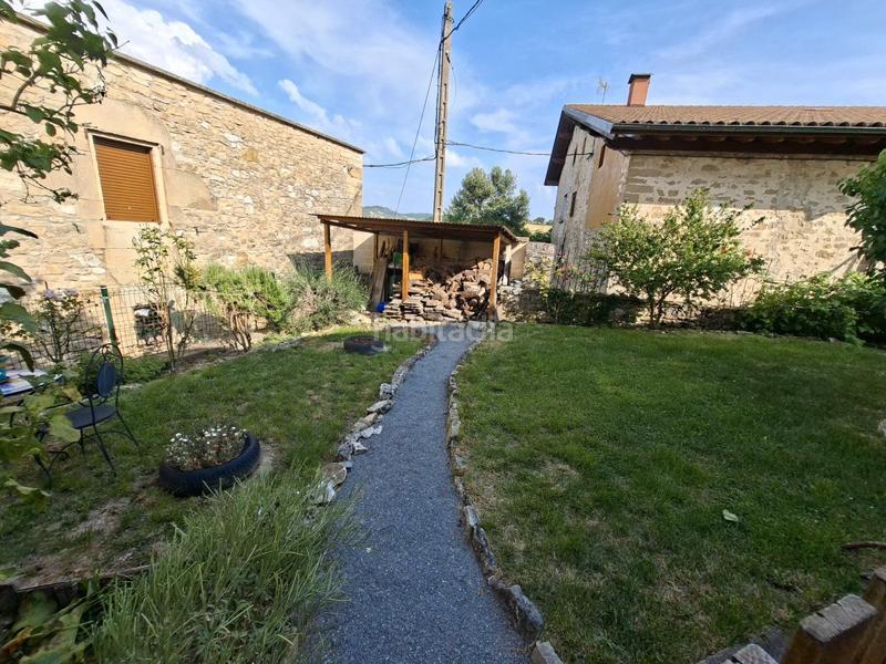 Foto 0bc27685-56ae-4a4b-9daa-a2c36fe7be73. Casa con riscaldamento in Condado de Treviño