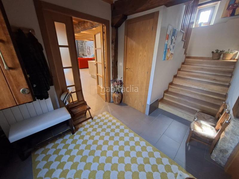 Foto 69f748c6-6bb3-431d-ab16-4c51730993fa. Casa con riscaldamento in Condado de Treviño