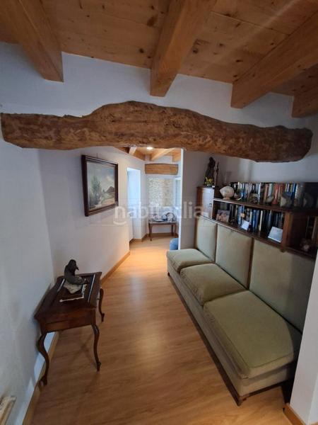 Foto 8f7f568a-8c5b-4d98-8fbb-a81ae0de2995. Casa con riscaldamento in Condado de Treviño