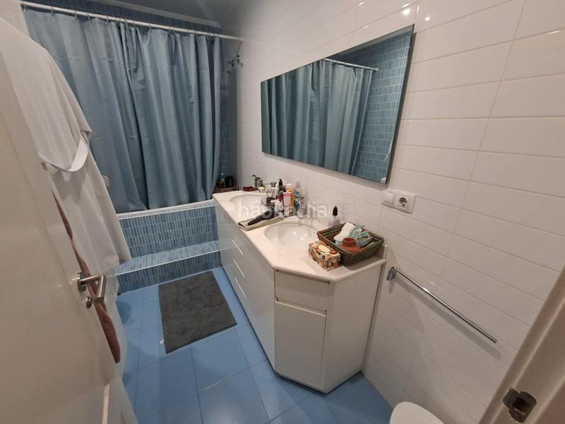 Foto 2af26463-744a-4e25-ae19-37ccca2175f4. Ático  muy luminoso en el centro en Ensanche Vitoria - Gasteiz