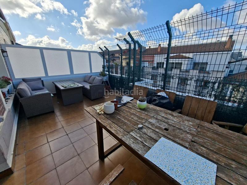 Foto 8537d389-5ee5-44c0-81a5-673160538f71. Ático  muy luminoso en el centro en Ensanche Vitoria - Gasteiz