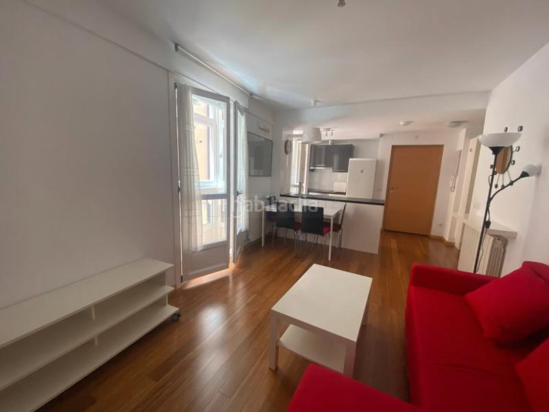 Foto c5b01115-4955-4ab1-8f3b-fdf6cc6e04f2. Piccolo appartamento con riscaldamento in Casco Viejo Vitoria - Gasteiz