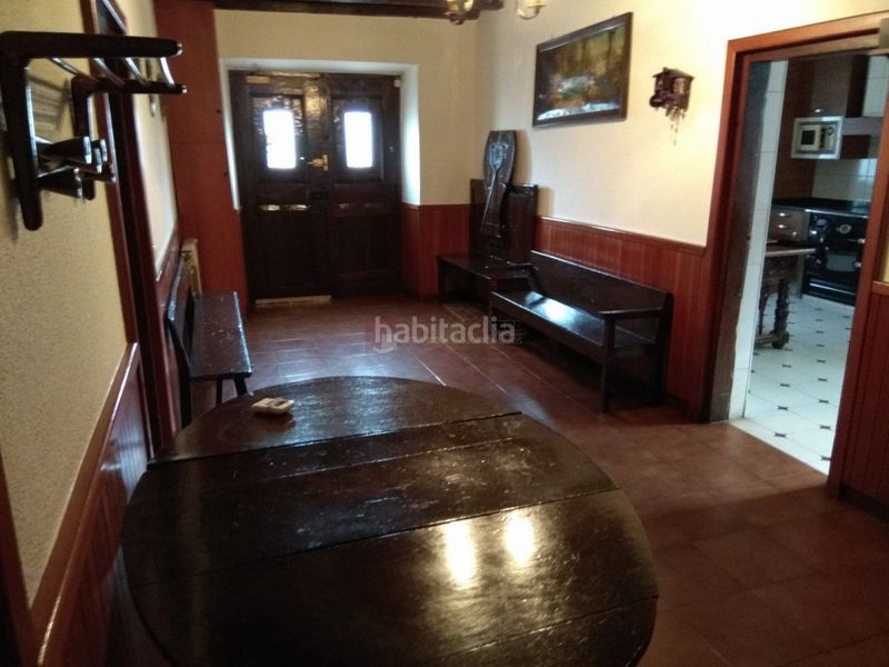 Foto b1a05bd8-d7aa-404f-a745-a233c893e194. Haus mit heizung in Zigoitia