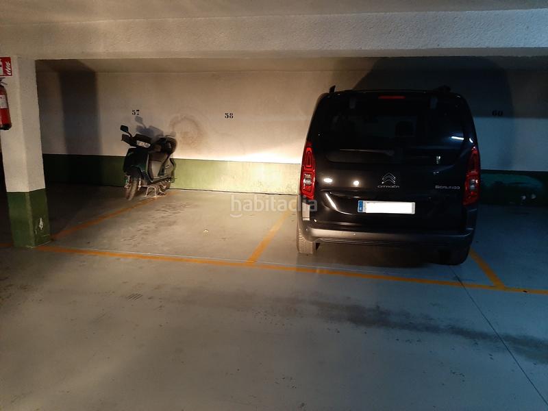 Foto be3253fd-9175-41ef-81e7-28b982af36d6. Parking coche en Gazalbide Vitoria - Gasteiz