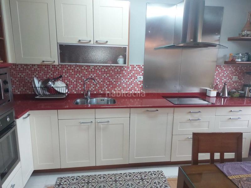 Foto 2801a284-5528-42e6-aeed-c386d2f79d2a. Casa con riscaldamento parcheggio piscina in Condado de Treviño