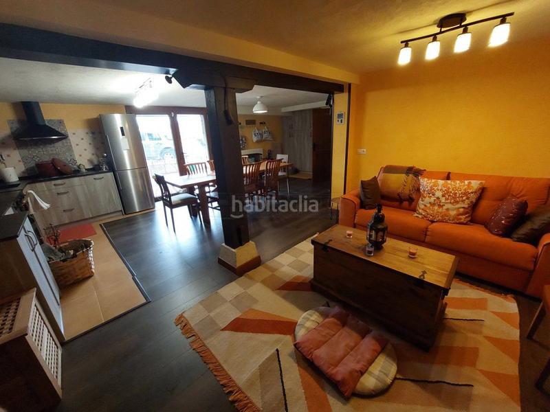 Foto 2a05d3c4-9ed5-4a0c-801c-aa4234513770. Casa con riscaldamento parcheggio piscina in Condado de Treviño