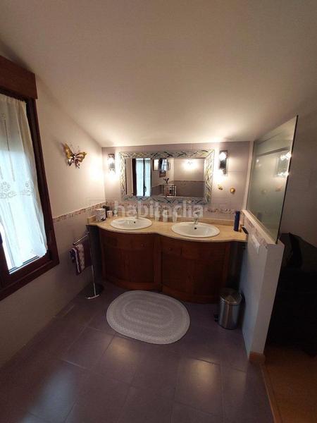 Foto 249465e1-fecb-49ae-973c-b6199415bc59. Haus mit heizung parking pool in Condado de Treviño