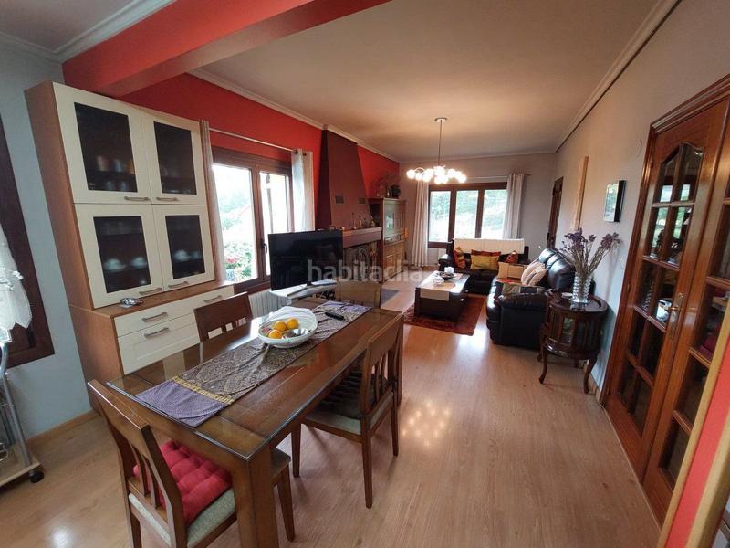 Foto 610d7119-5c62-4af3-b47b-b3ebd3522d7e. Haus mit heizung parking pool in Condado de Treviño