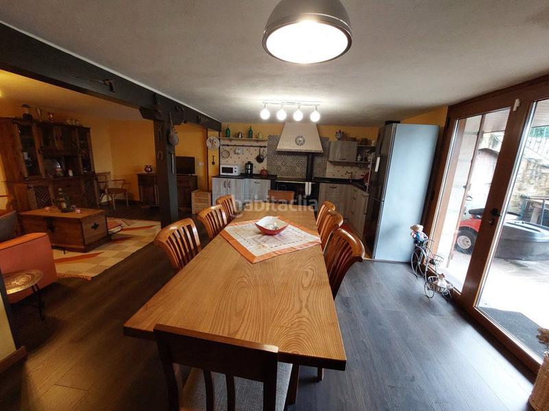 Foto 94e9c82c-65bc-4b66-8d42-77090cd14a5a. Haus mit heizung parking pool in Condado de Treviño