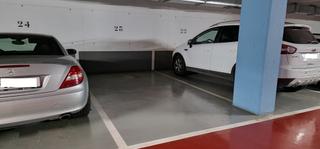 Aparcament cotxe a Rigoberta menchu plaza 1