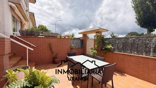 Casa adossada  Derechos humanos. Chalet adosado con terraza y garaje a un paso de la playa