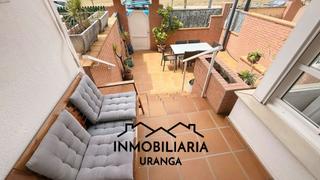 Haus  Derechos humanos. Chalet luminoso con terraza, garaje y zonas verdes, cerca de pla