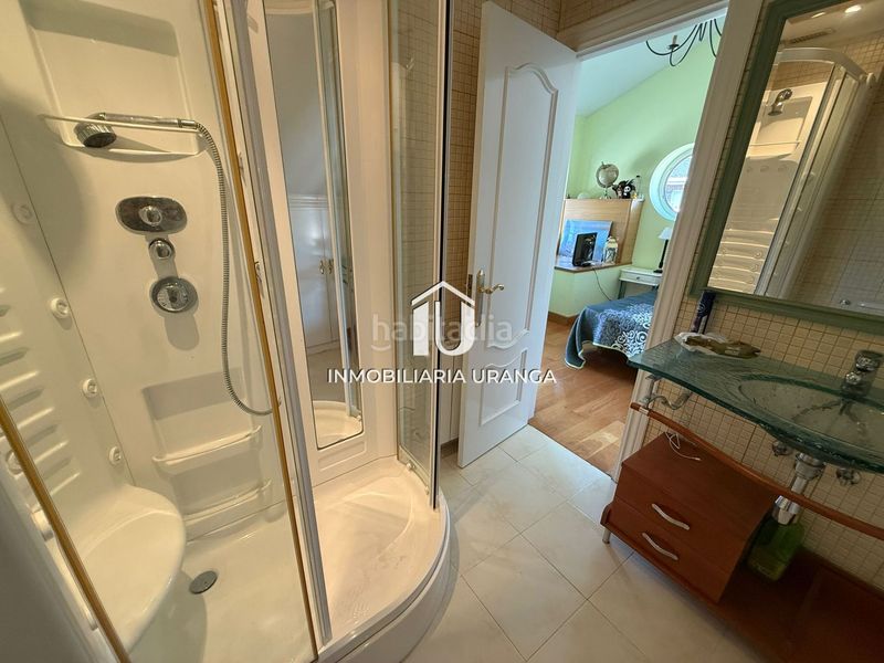 Foto 19cbaff8-0187-46a4-9475-19be62fd9848. Casa amb calefacció piscina a El Puntal Laredo