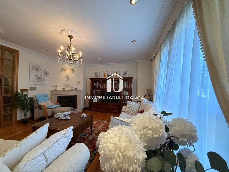 Foto 27b4ae6d-7688-4f08-9e2d-06d25e231721. Casa amb calefacció piscina a El Puntal Laredo