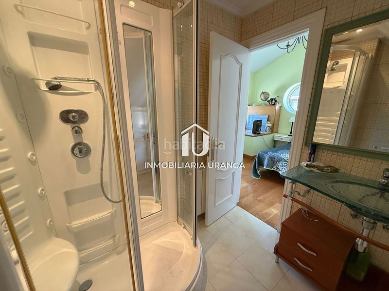 Foto 38562313-fe2f-45dd-b099-728eff70172a. Casa amb calefacció piscina a El Puntal Laredo