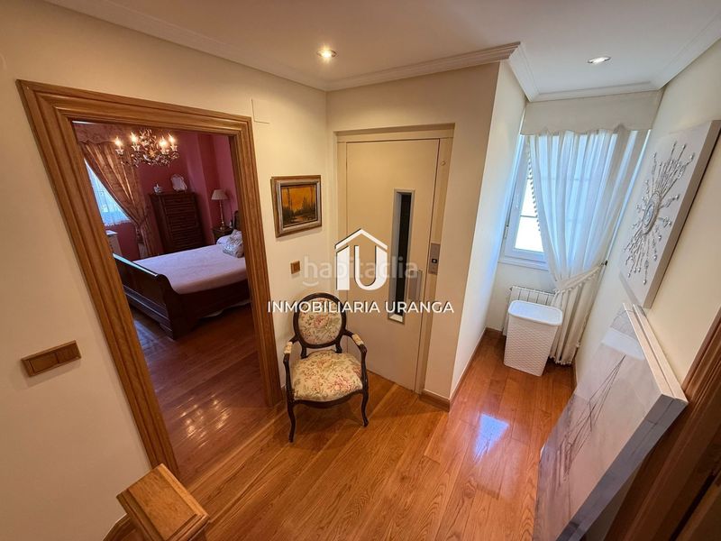 Foto 863d2a3d-5078-47d6-a3a5-fcaf6538fe4a. Casa amb calefacció piscina a El Puntal Laredo