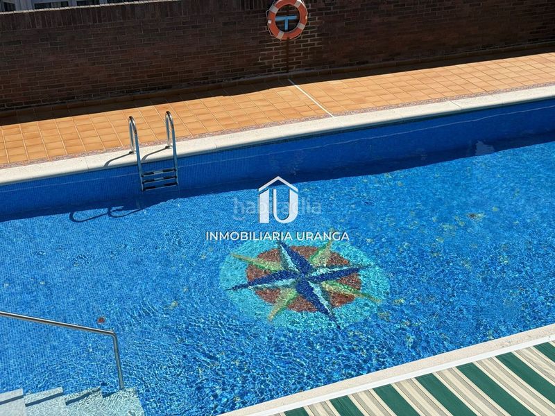 Foto a4b00af8-38dd-4667-8edd-f21afd0ce84d. Casa amb calefacció piscina a El Puntal Laredo